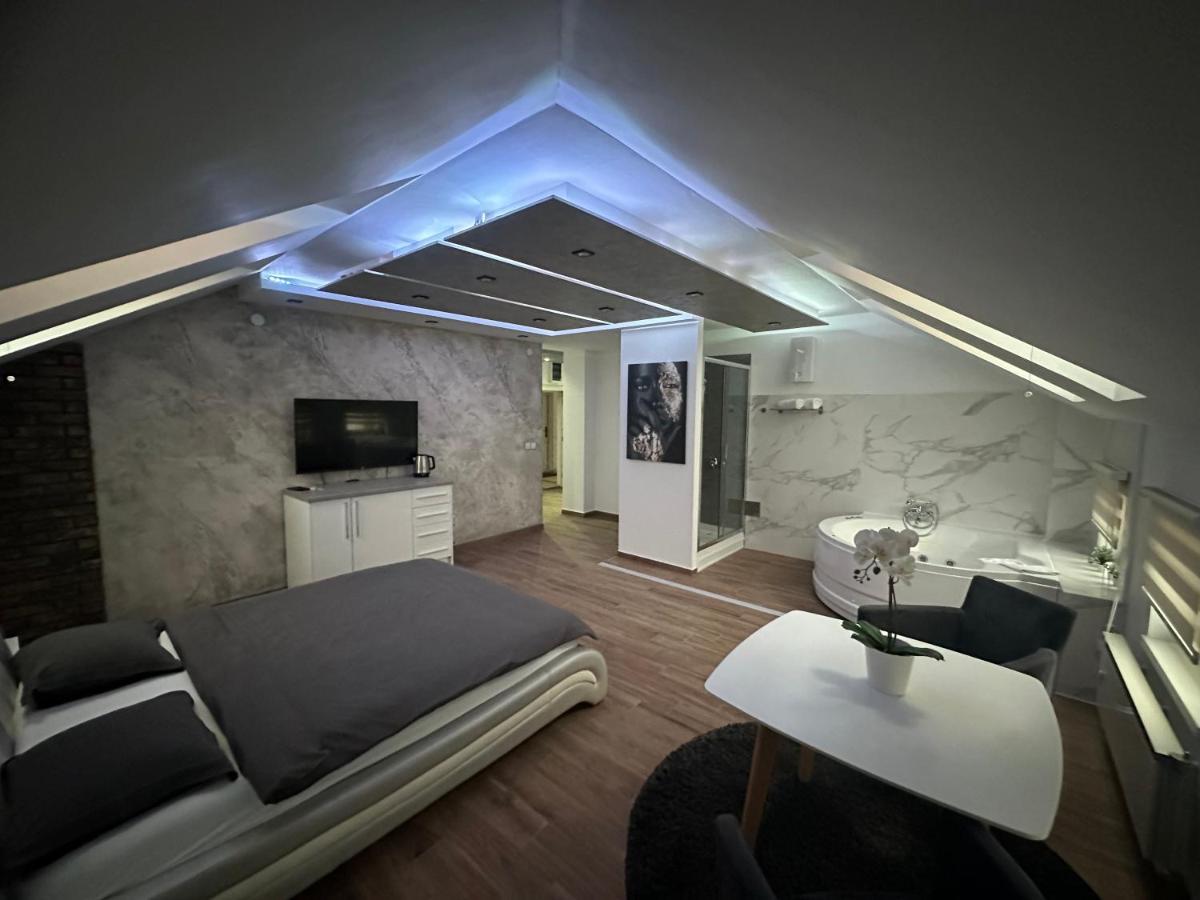 Seti Gorgeous Apartments With Jacuzzi เบลเกรด ภายนอก รูปภาพ