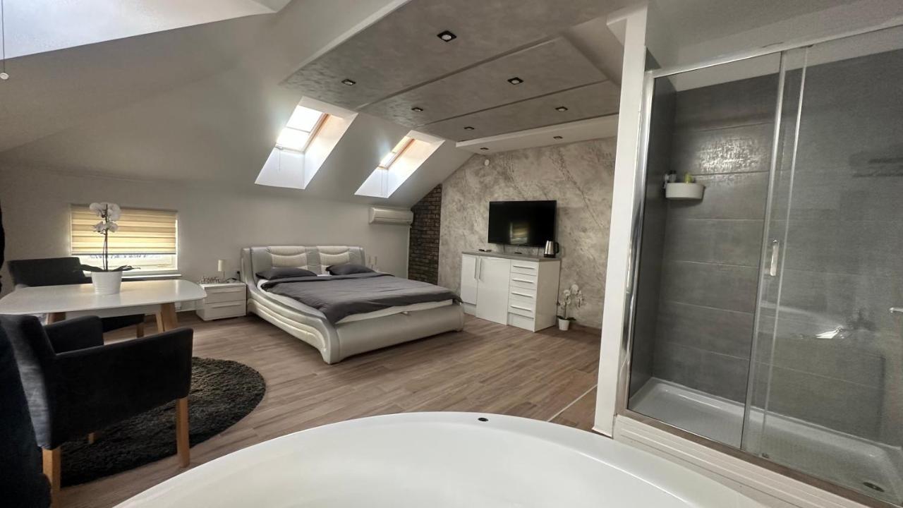 Seti Gorgeous Apartments With Jacuzzi เบลเกรด ภายนอก รูปภาพ