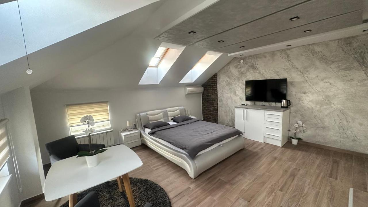 Seti Gorgeous Apartments With Jacuzzi เบลเกรด ภายนอก รูปภาพ
